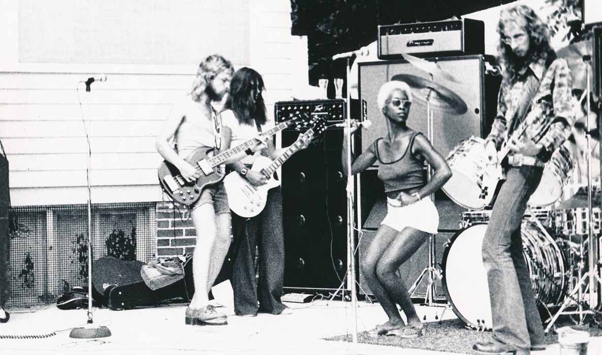 Arlinda with the Peter Rivera Band